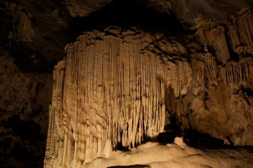 The Abyss of Krubera: A Vertical Journey Into the Earth (Image Credits: Flickr)