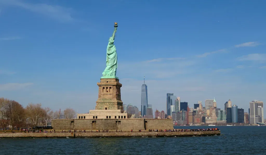 The Torch Was Rebuilt – But Not For Your Feet (Ken Lund, Flickr, CC BY-SA 2.0)