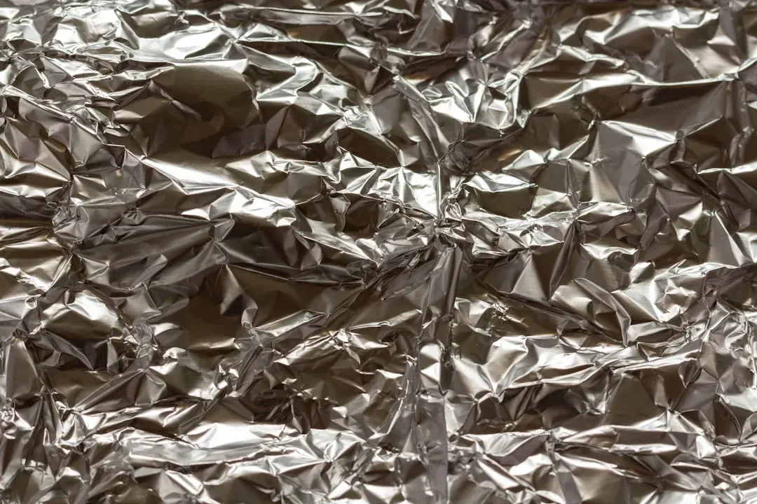 1. Aluminum Foil: Your Pocket-Sized Heat Shield (Image Credits: Unsplash)