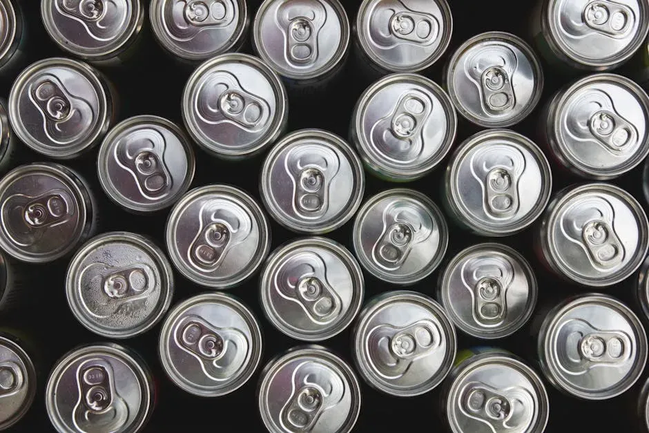 5. Aluminum Foil and Cans: Light Metal, Heavy Performance (Image Credits: Pexels)