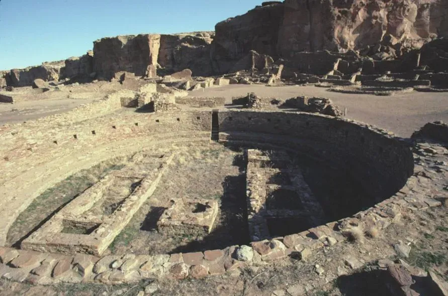 #6 - Chaco Canyon's Tree Rings vs. Pottery Guesswork (Chaco Canyon National Historical Park: Photo Gallery, Public domain)