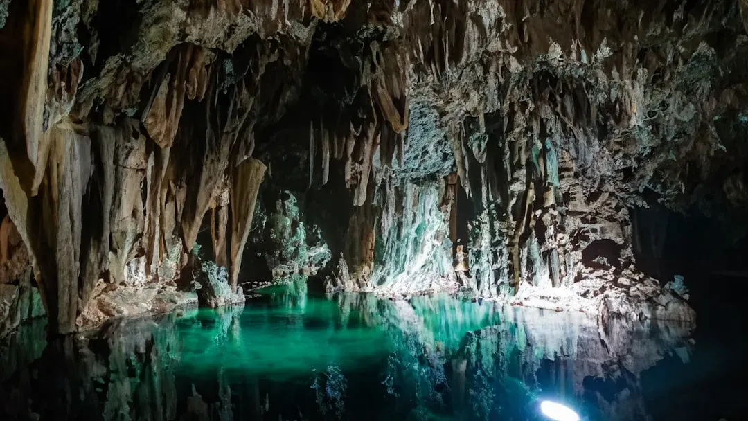 A Hidden World Beneath America’s Deepest Cave (Image Credits: Unsplash)