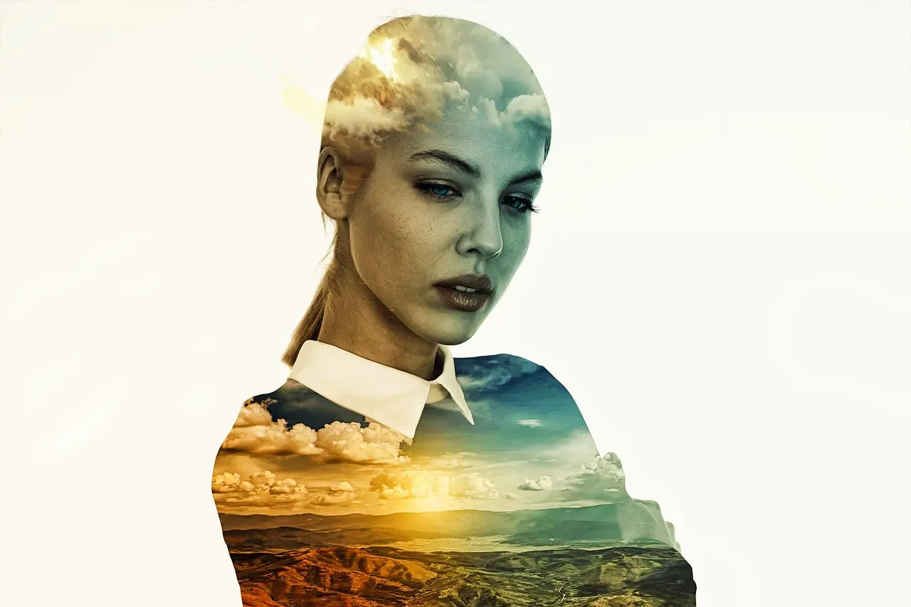 7. The Power of Context: How Surroundings Rewrite What You See (Image Credits: Pixabay)