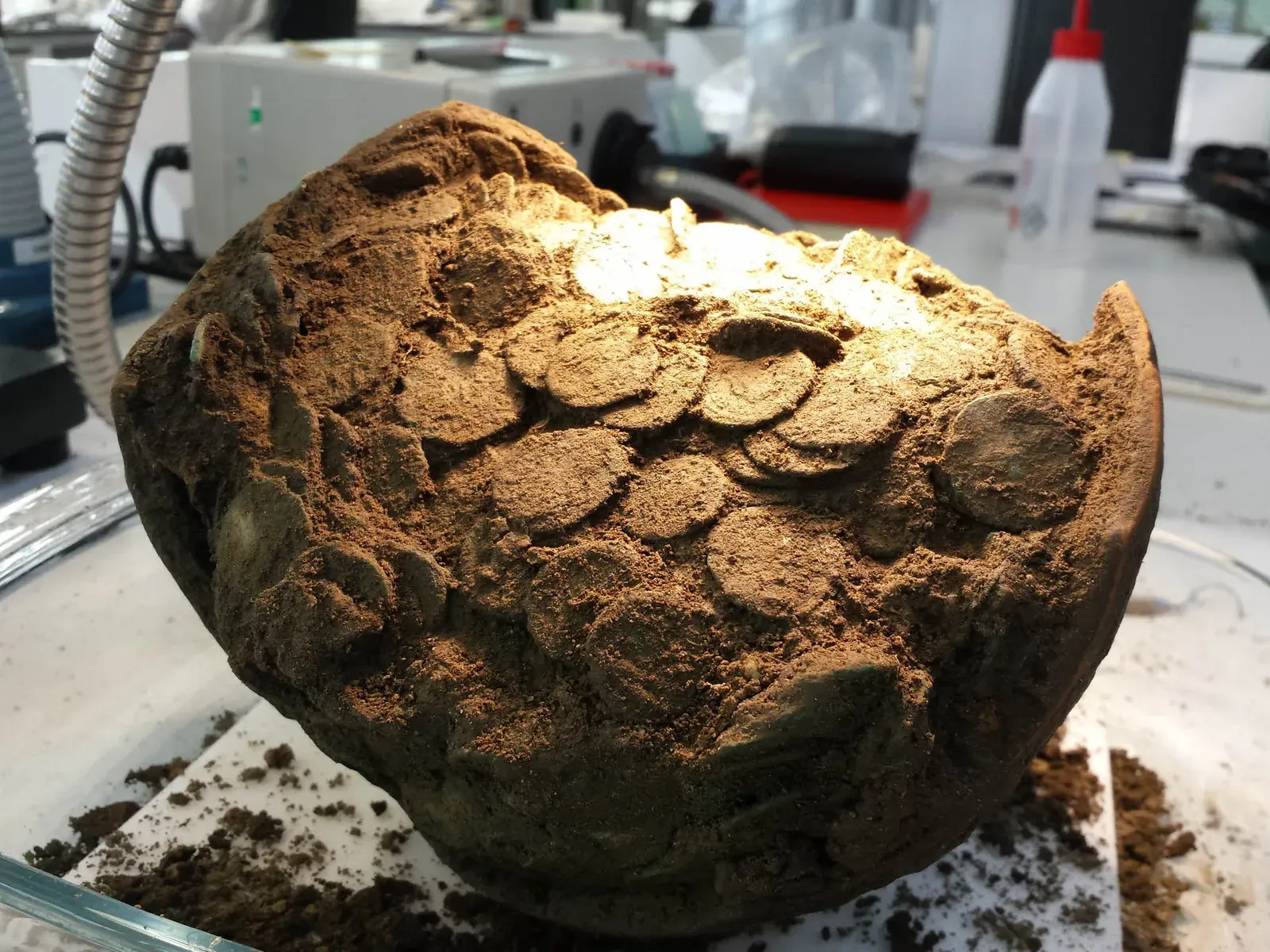 #13 - Dating Based on One Imported Artifact, Not the Stratigraphy (By The Portable Antiquities Scheme, Richard Abdy, 2017-04-03 11:11:28, CC BY 2.0)