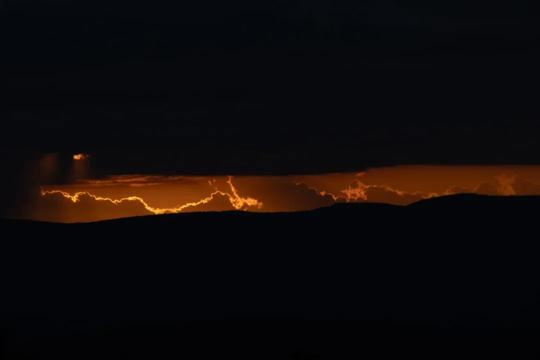 What Are Earthquake Lights, Really? (Image Credits: Unsplash)