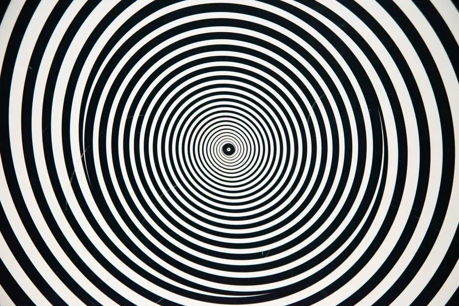Illusions That Make You Feel Motion and Change That Never Happened (Image Credits: Pexels)