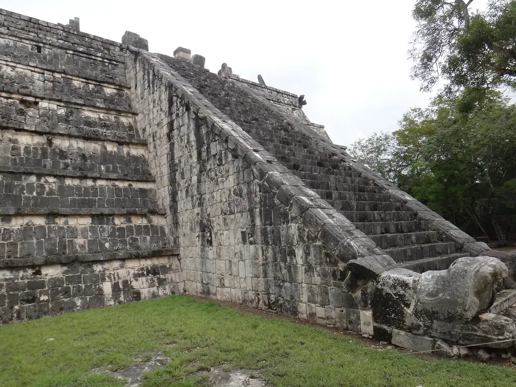 The Ancient Structures that Survived Thousands of Years (Image Credits: Flickr)