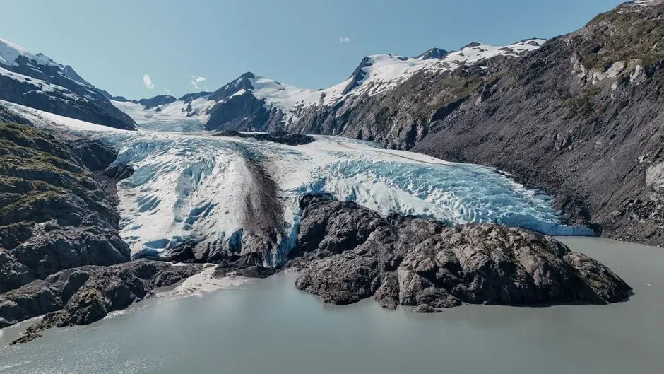 Why Alaska Is Especially Vulnerable Right Now (Image Credits: Pexels)
