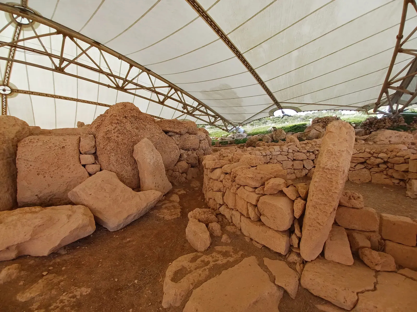 Göbekli Tepe: The Temple That Should Not Exist (Image Credits: Wikimedia)