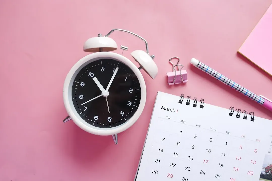 The Proportional Theory: Why Each Year Feels Smaller Than the Last (Image Credits: Unsplash)