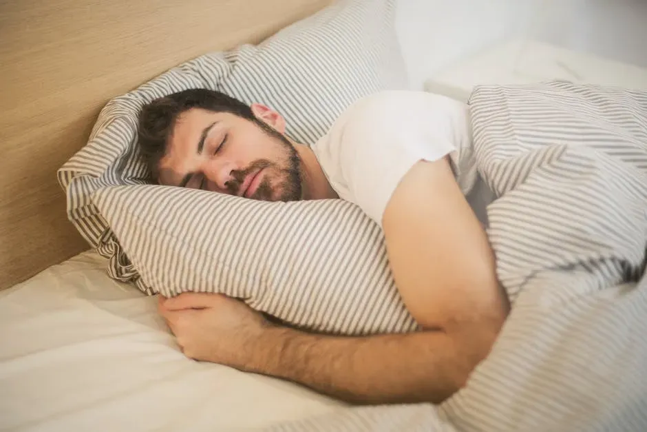 Your Sleep Cycles Act Like an Overnight Cleanup and Repair Service (Image Credits: Pexels)