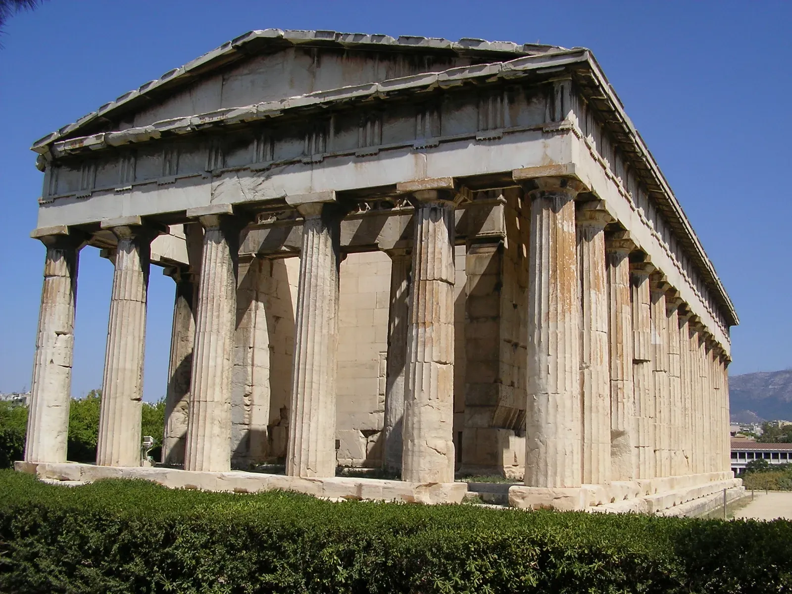 #7 - The Temple of Hephaestus, Athens: The Forgotten Survivor That Beats The Famous Ones (By Tommi Nikkilä, CC BY-SA 3.0)