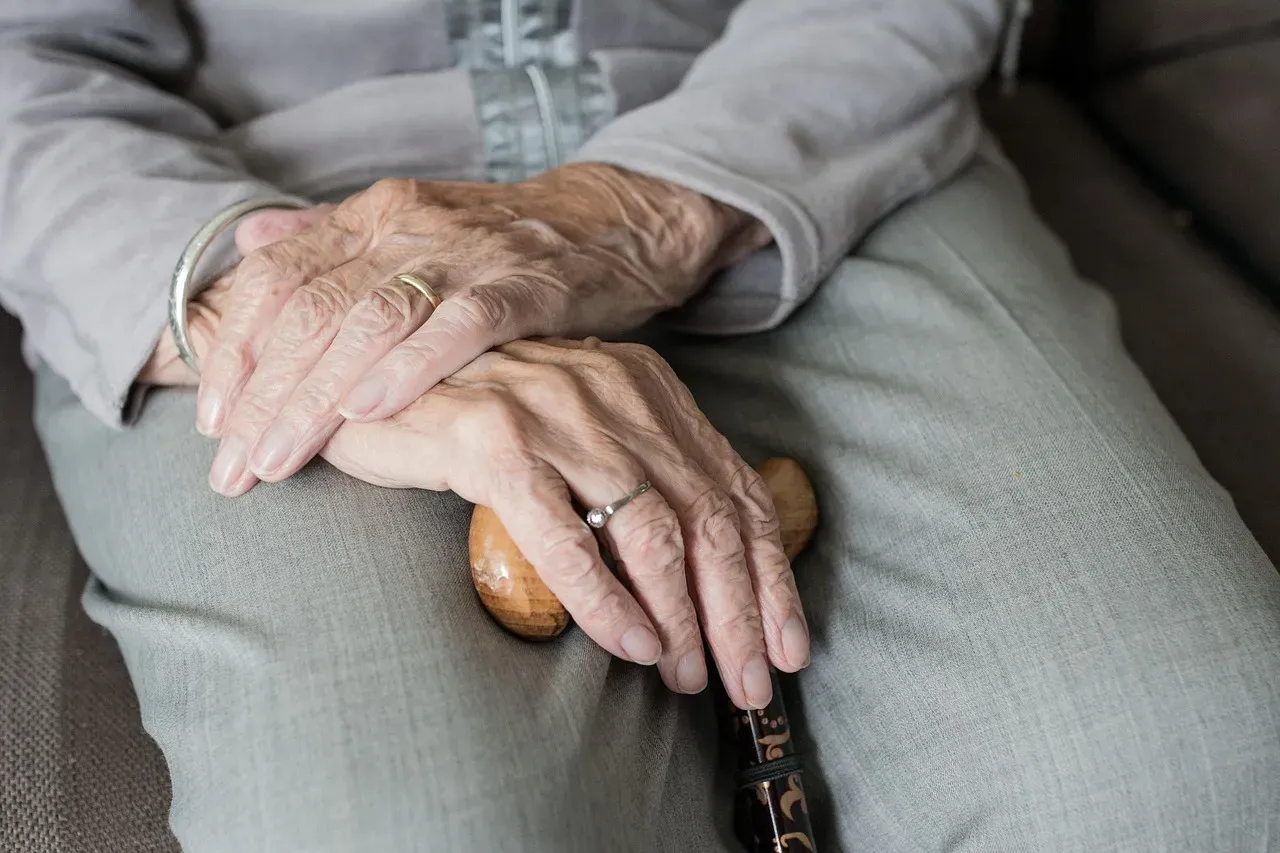 Fear Of Aging, Change, And Loss (Image Credits: Pixabay)