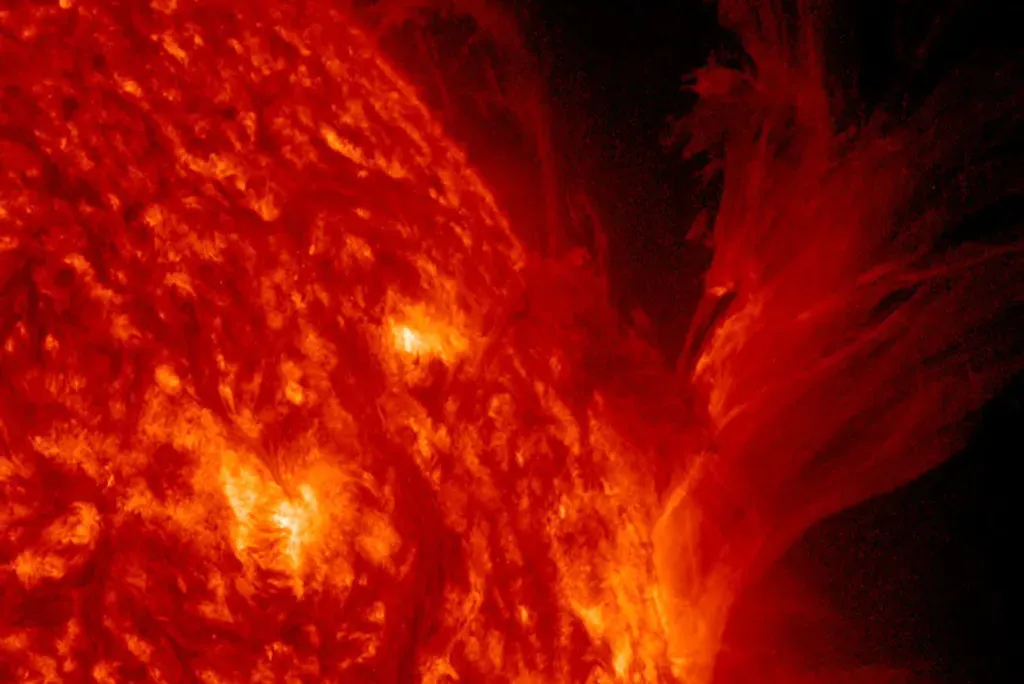 The Sun’s 11-Year Mood Swing: Understanding the Solar Cycle (Image Credits: Flickr)
