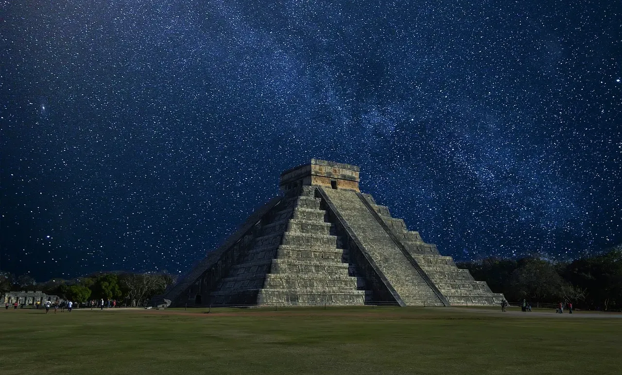 Ancient Astronomy That Feels Almost Sci‑Fi (Image Credits: Pixabay)