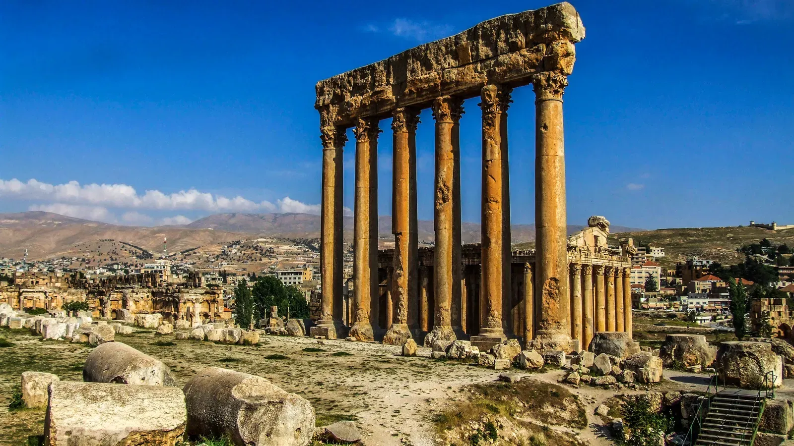 14. The Temple of Jupiter at Heliopolis (Baalbek’s Roman Marvel), Lebanon (By Paul Saad, CC BY-SA 4.0)