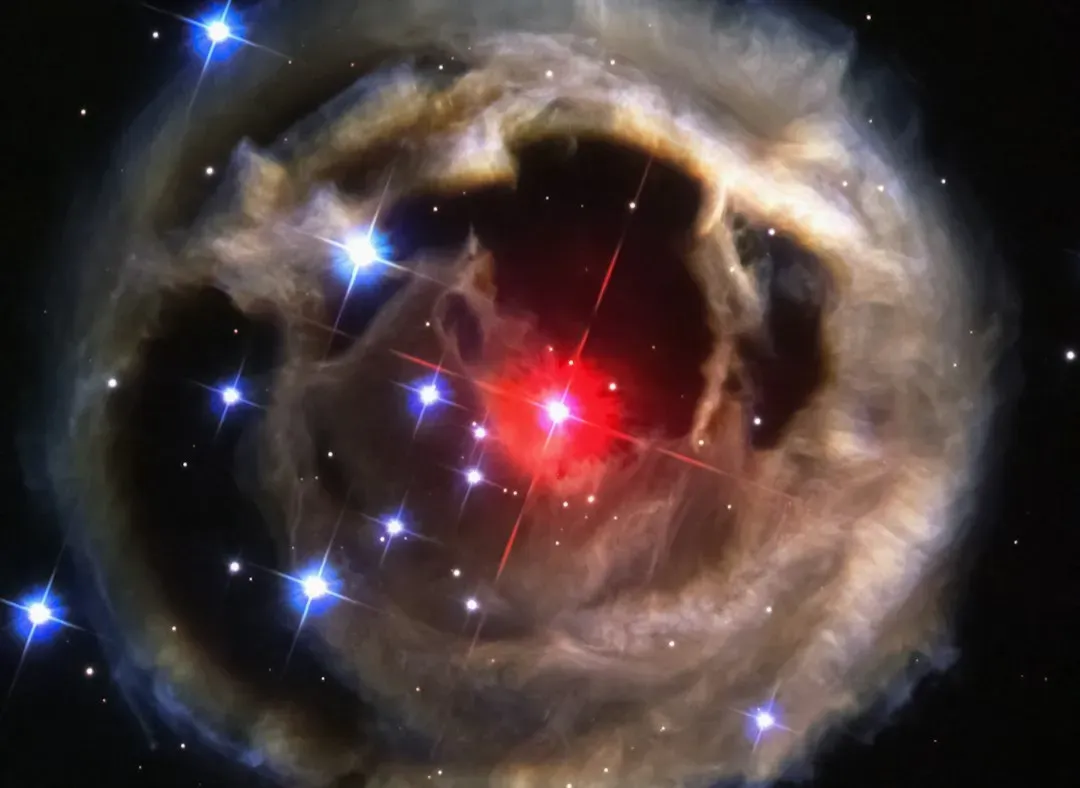 Thorne–Żytkow Objects: Stars Hiding Neutron Cores Inside Giant Envelopes (Image Credits: Unsplash)