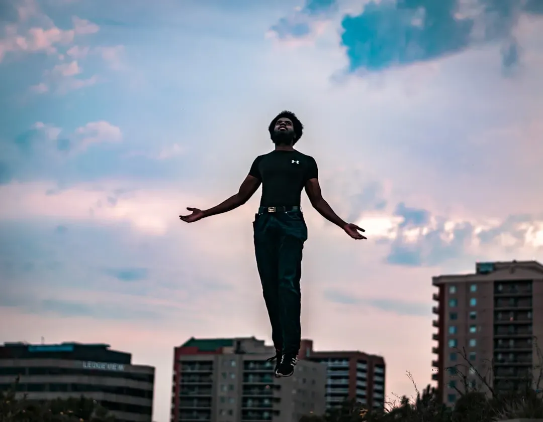 Confidence, Self-Expansion, and Stepping into a Bigger Version of You (Image Credits: Unsplash)