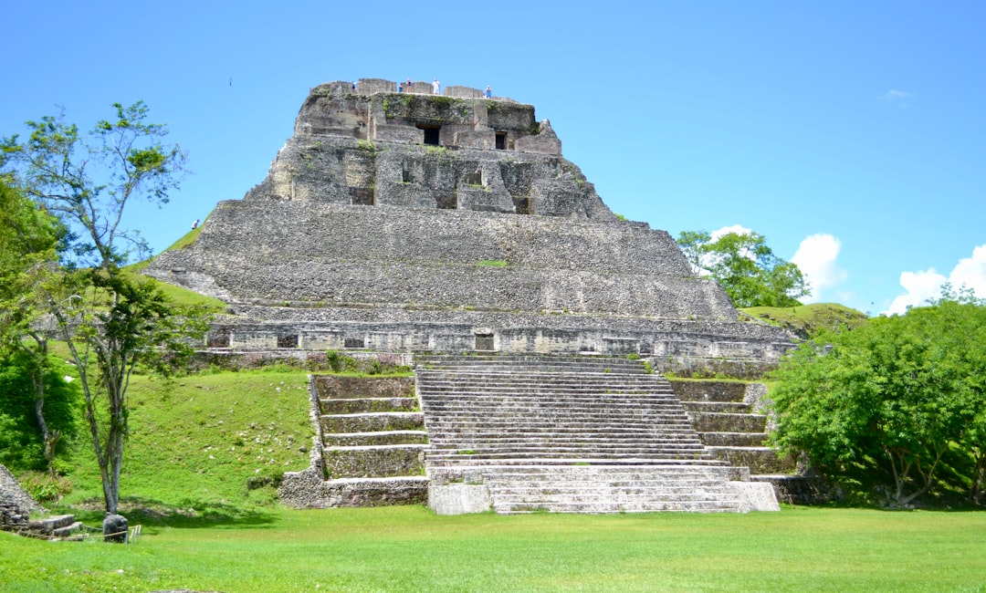 Maya Cities: The Sudden Abandonment of Urban Giants (Image Credits: Unsplash)