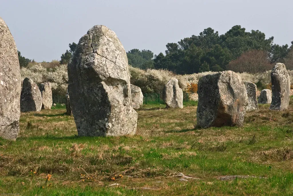 #10 - The Carnac "Sound Stones" That Might Just Be Rocks (Brian Smithson (Old Geordie), Flickr, CC BY 2.0)