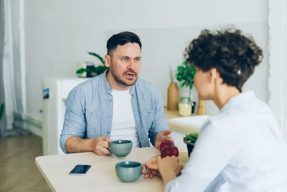 The Tip-of-the-Tongue Moment: Not Forgetting, but Misfiring (Image Credits: Pexels)