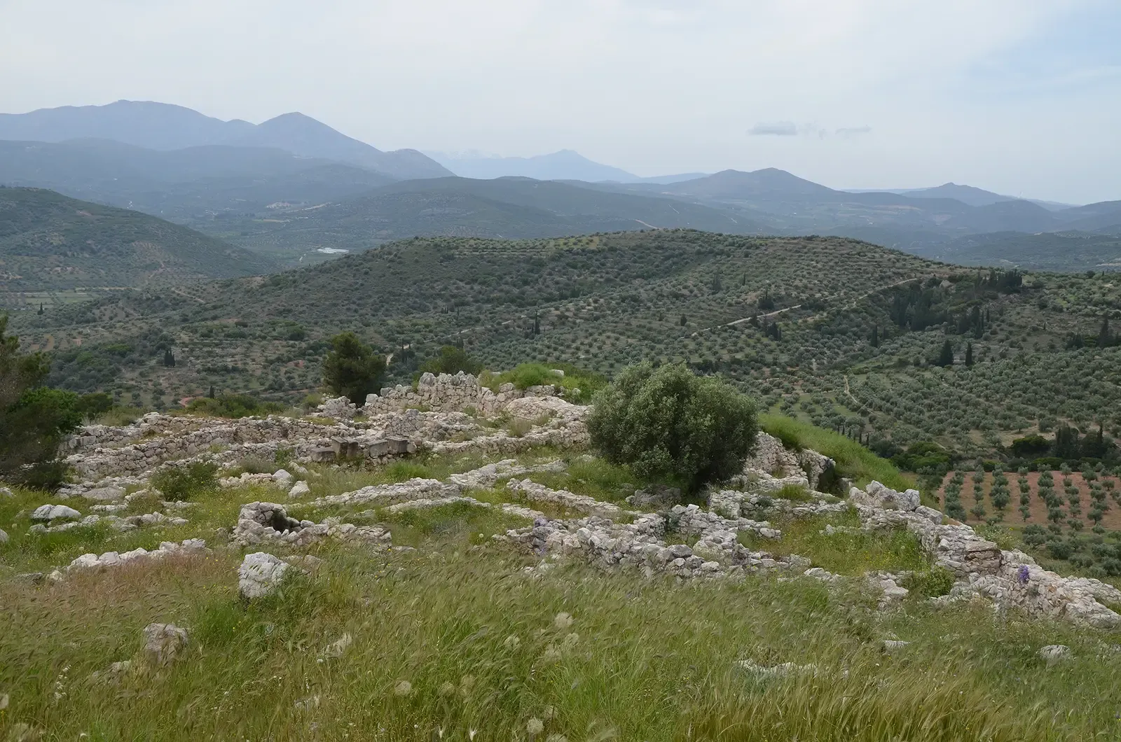 The Mycenaeans: Heroes of Legend, Ruins in Reality (Mycenae, Greece, CC BY-SA 2.0)