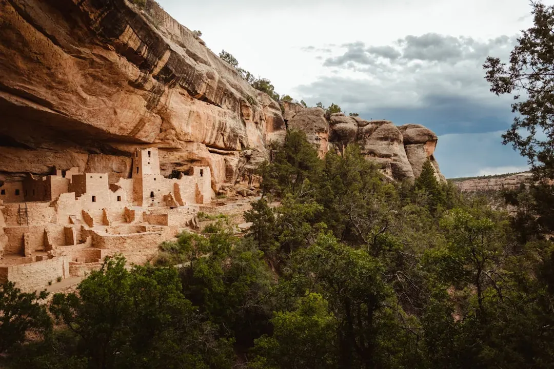 The Ancestral Puebloans: The Cliff Dwellers of Mesa Verde and Chaco (Image Credits: Unsplash)