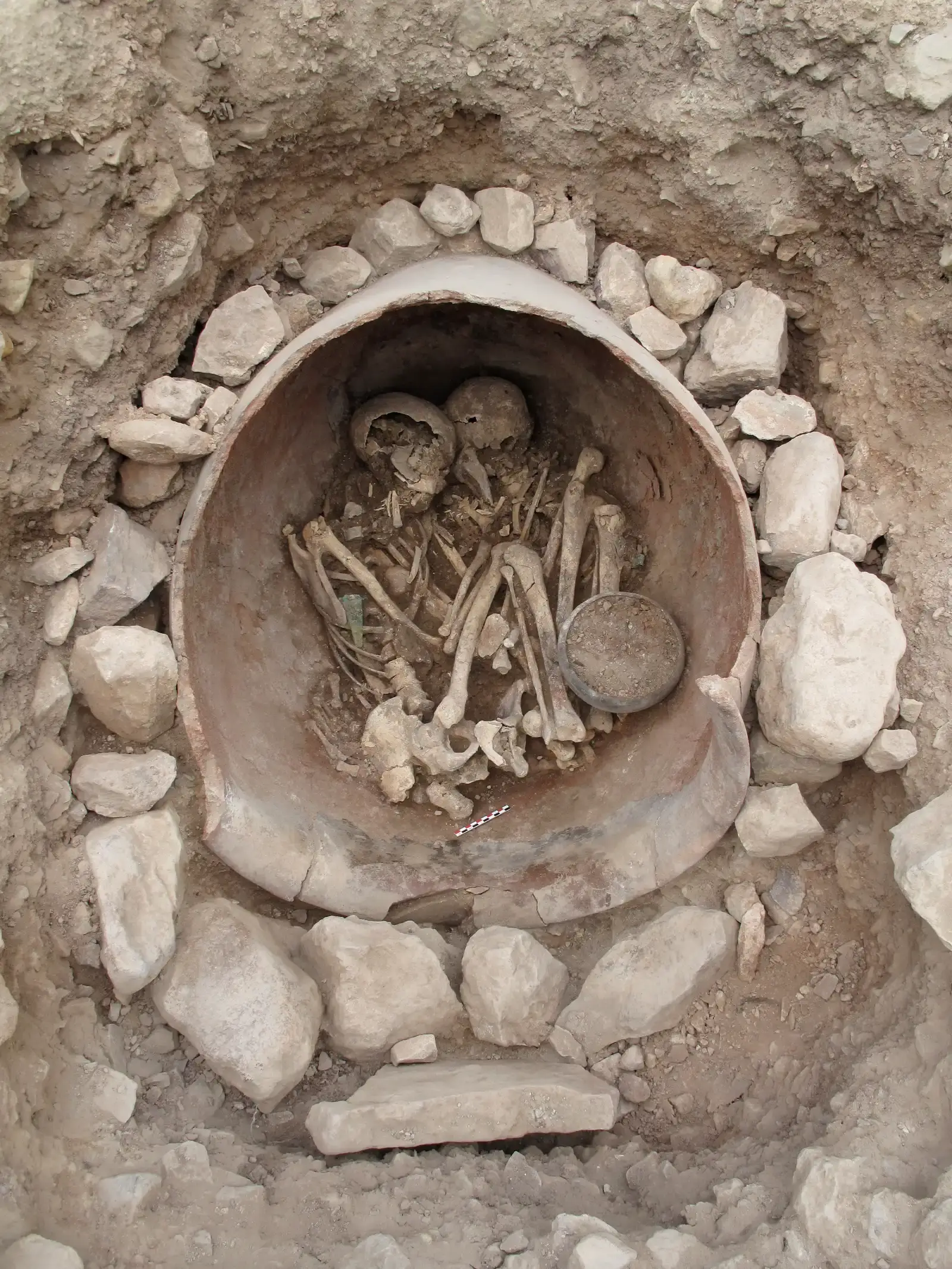 #18 - A Spanish Tomb Proves Ancient Trade Was Bigger Than We Thought (By Proyecto.bastida, CC BY-SA 3.0)