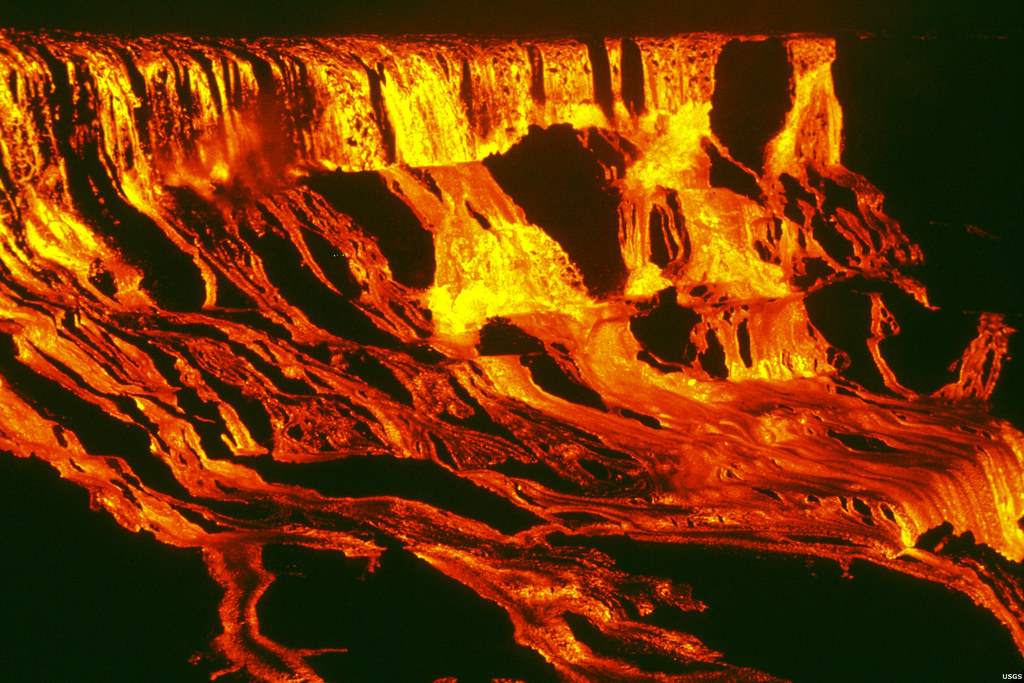 The Future of Yellowstone's Underground Network (Image Credits: Flickr)