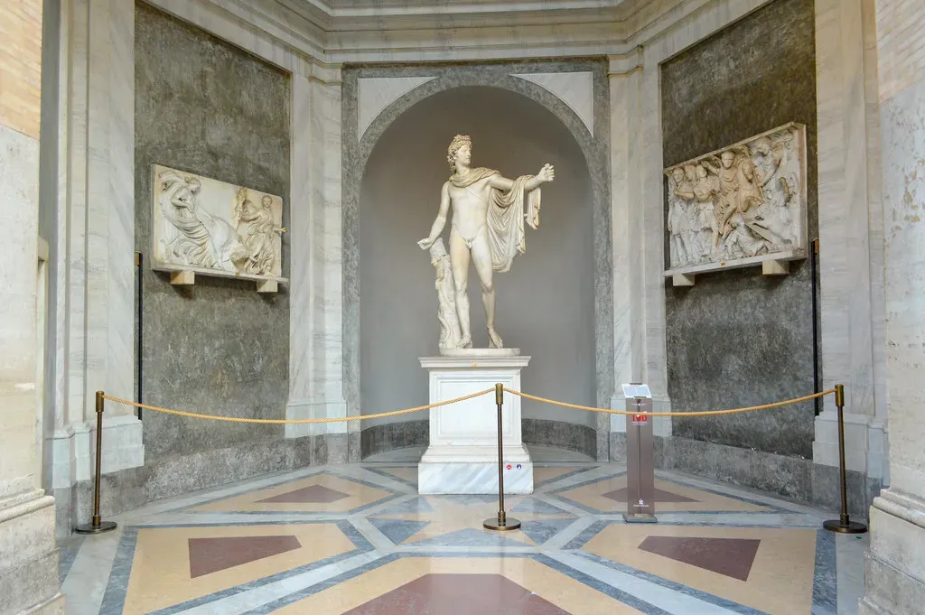 #5 - The Apollo Belvedere: From "Greatest Sculpture Ever" To Roman Knockoff (Francisco Anzola, Flickr, CC BY 2.0)