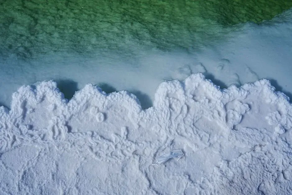 When a Sea Becomes a Giant Salt Factory (Image Credits: Pexels)