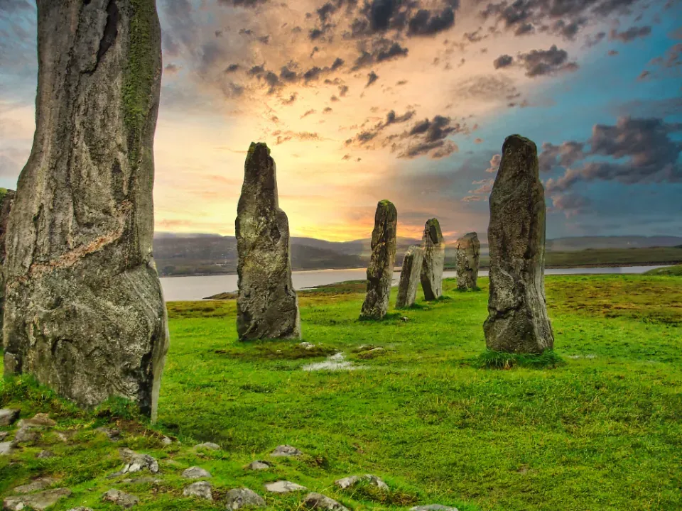 Conclusion: Living With Questions Carved in Stone (Image Credits: Stocksnap)