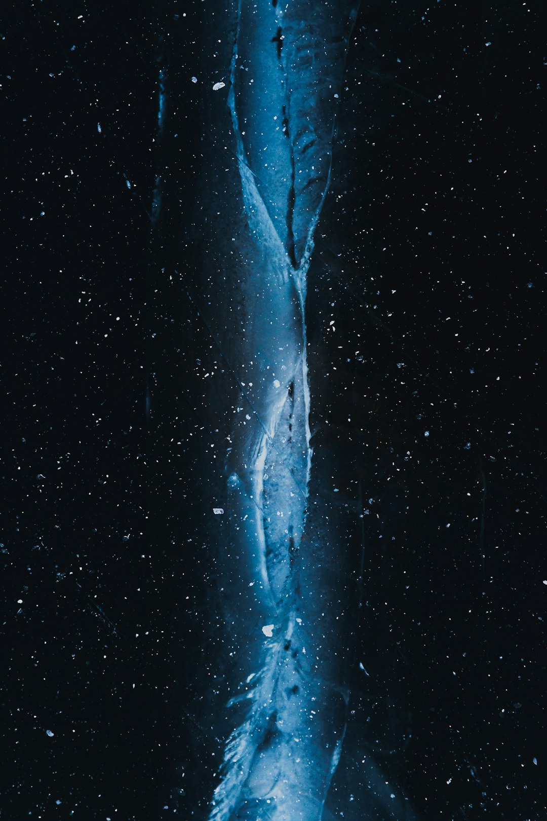 The Hidden Clues: Light Distances Break Everyday Intuition (Image Credits: Unsplash)