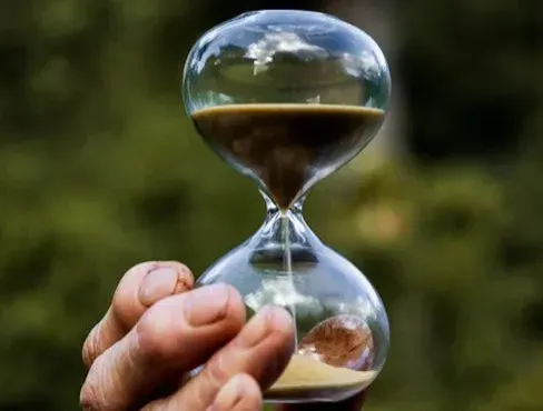 8. The Arrow of Time and Entropy: The Hidden Current of Change (Image Credits: Pexels)