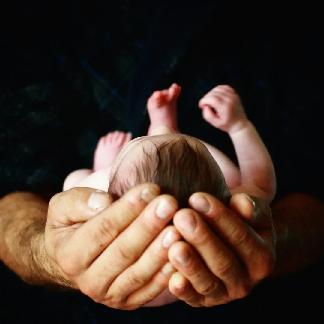 Rethinking What “Helpless” Really Means (Image Credits: Unsplash)
