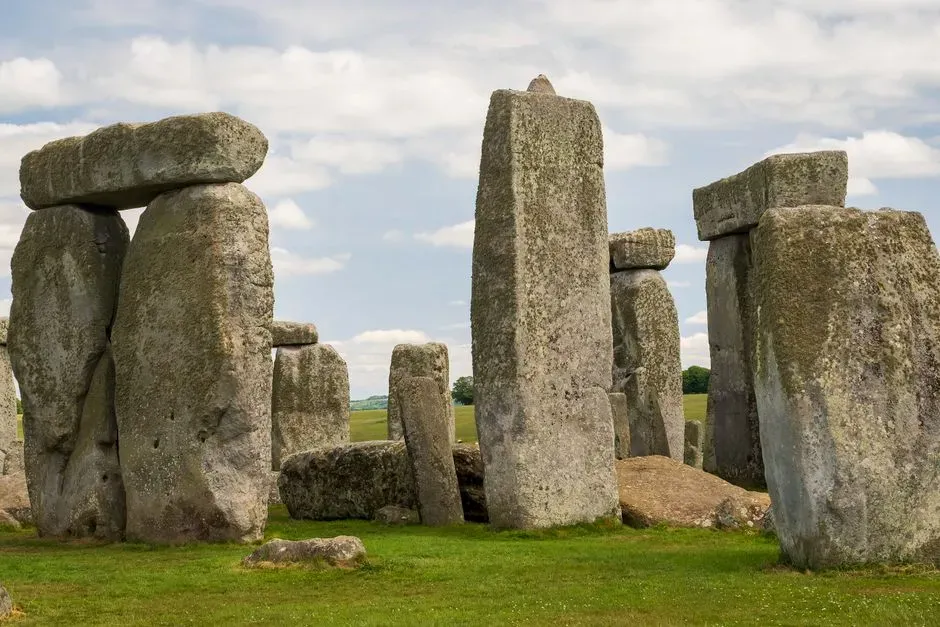 The Geometric and Astronomical Alignment of Massive Stone Complexes (Image Credits: Pexels)