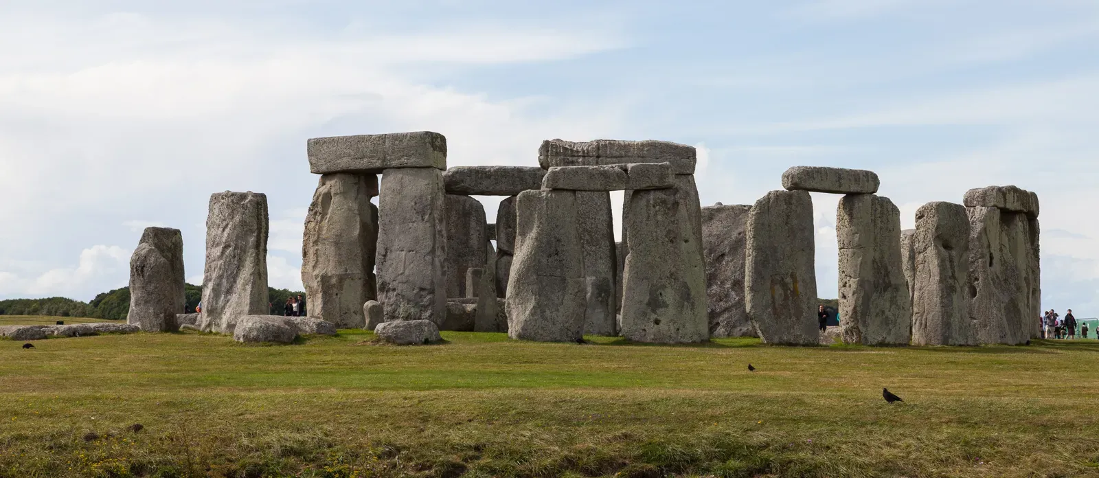 #12 - Stonehenge's Sarsen Giants That Shouldn't Stand (By Diego Delso, CC BY-SA 4.0)