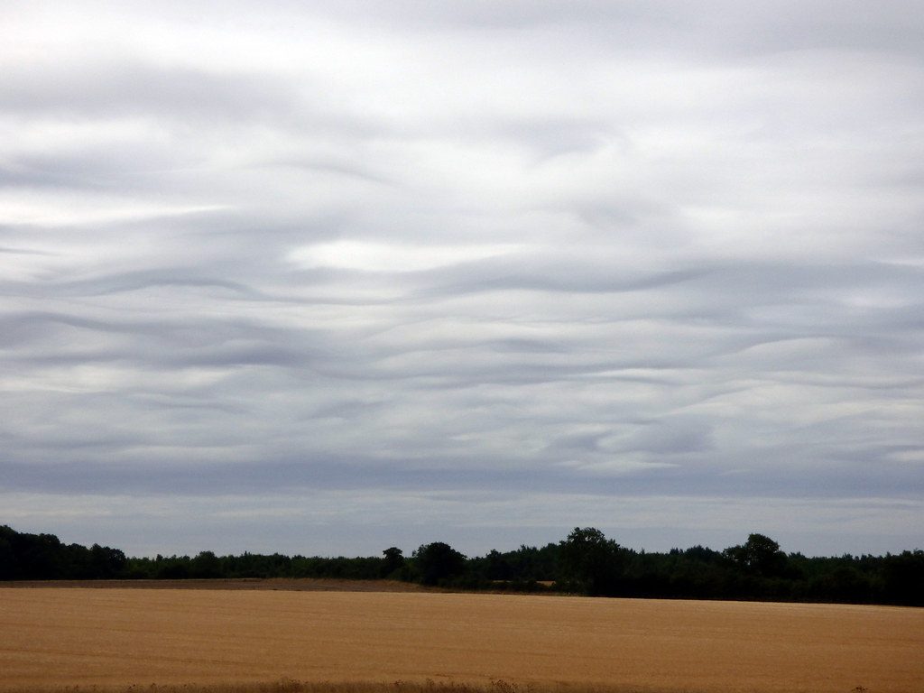 Asperitas Clouds: The Sky Turned Upside Down (Image Credits: Flickr)