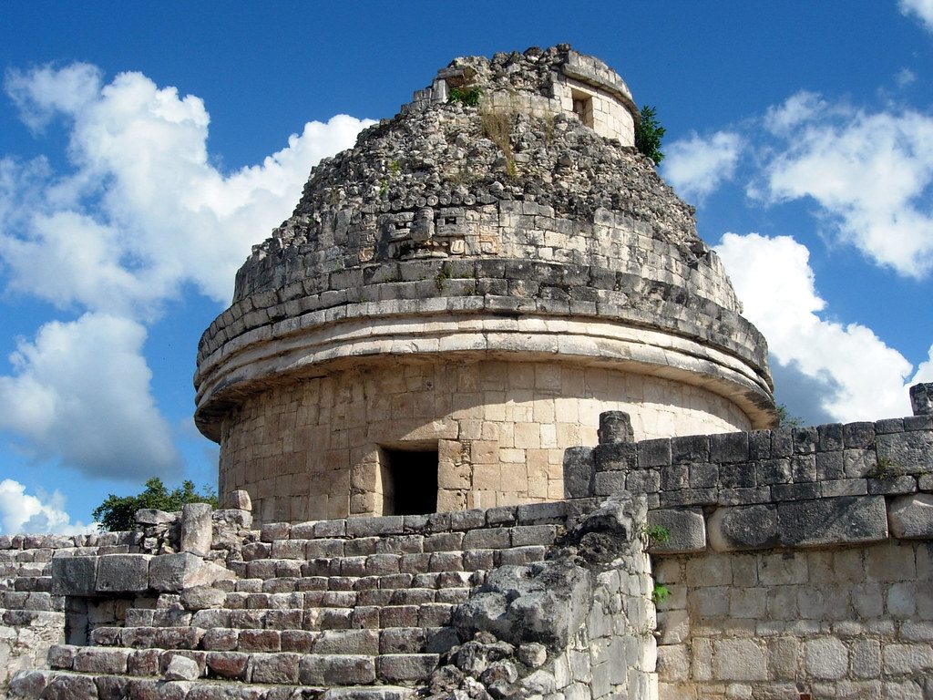 The Mayan Empire: Mathematical Genius and Astronomical Precision (Image Credits: Flickr)
