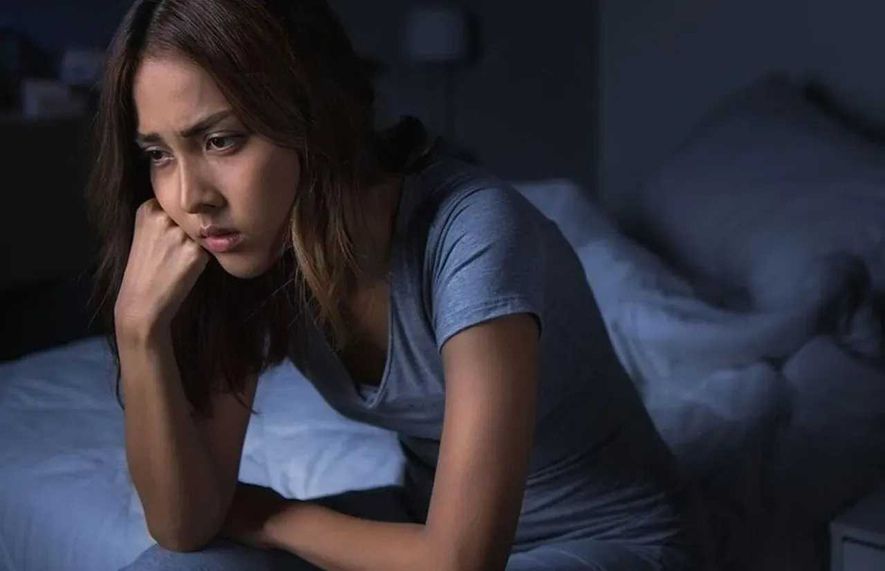 Hypervigilance, Safety, and the Dark Room Ritual (Image Credits: Pixabay)