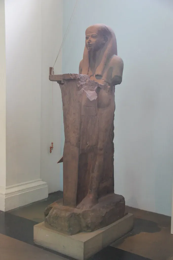 #5 - The £440,000 "Ancient Egyptian Princess" Carved in a British Garden Shed (Image Credits: Flickr)
