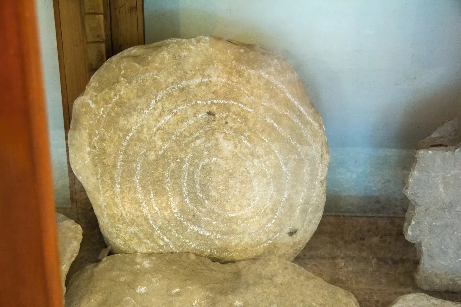 #1 The Spiral: From Neolithic Stones to Pacific Tattoos (By Zde, CC BY-SA 4.0)