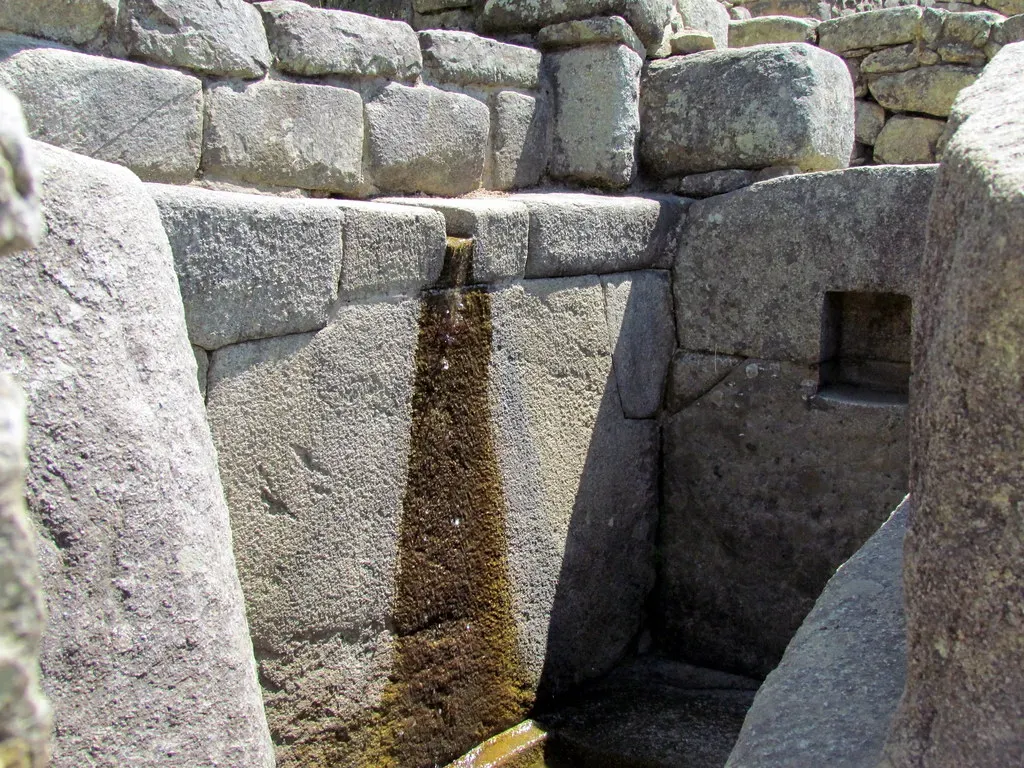 The Water Wizards: Inca Hydraulic Engineering (bobistraveling, Flickr, CC BY 2.0)