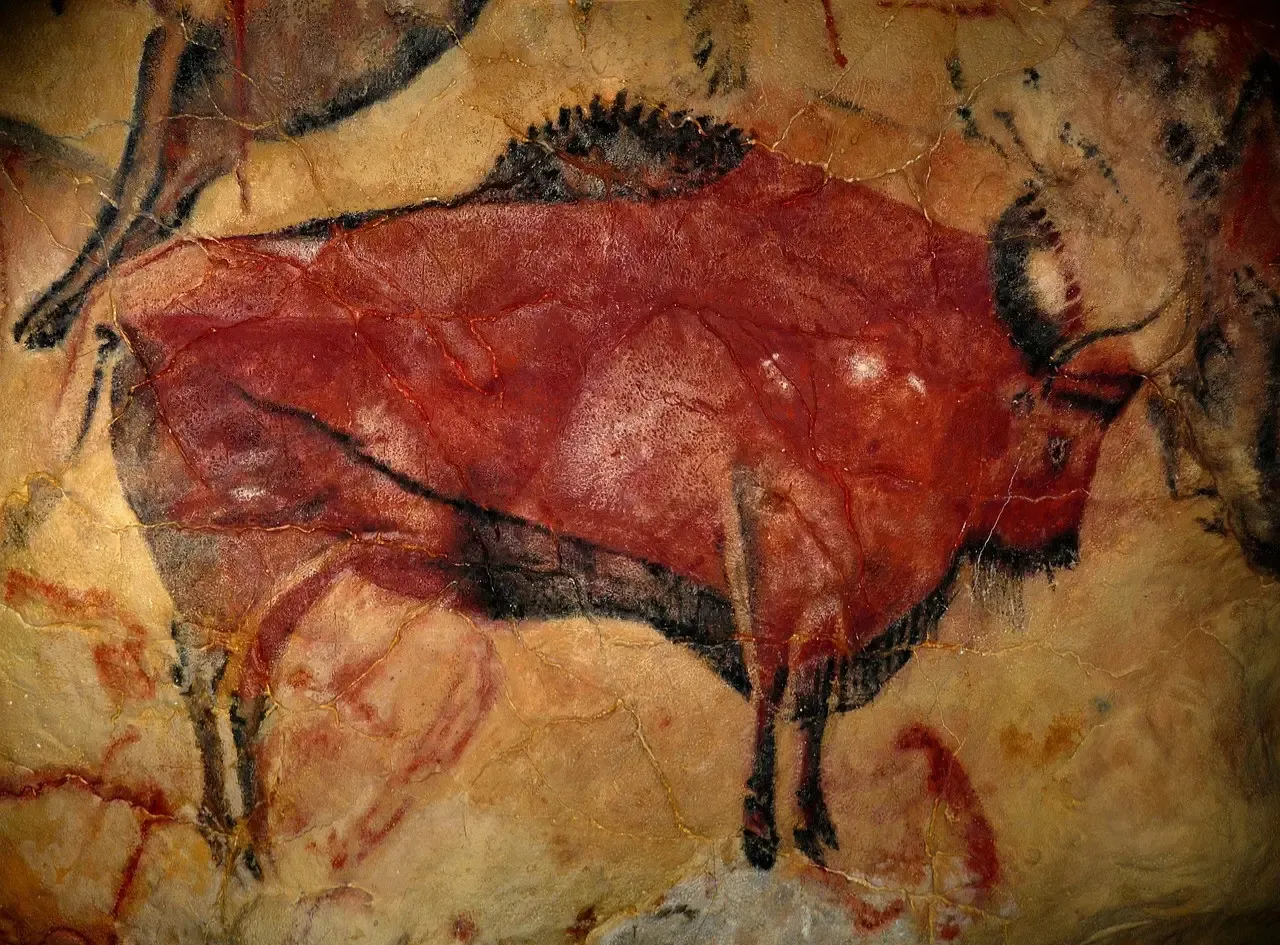 The Oldest Known Art: Cave Paintings and Symbolic Minds (Image Credits: Pixabay)