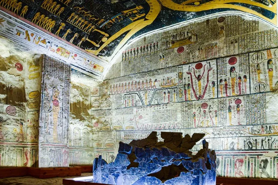 #2 The Valley of the Kings Cache: Priests as Ancient “Conservators” (Image Credits: Pexels)
