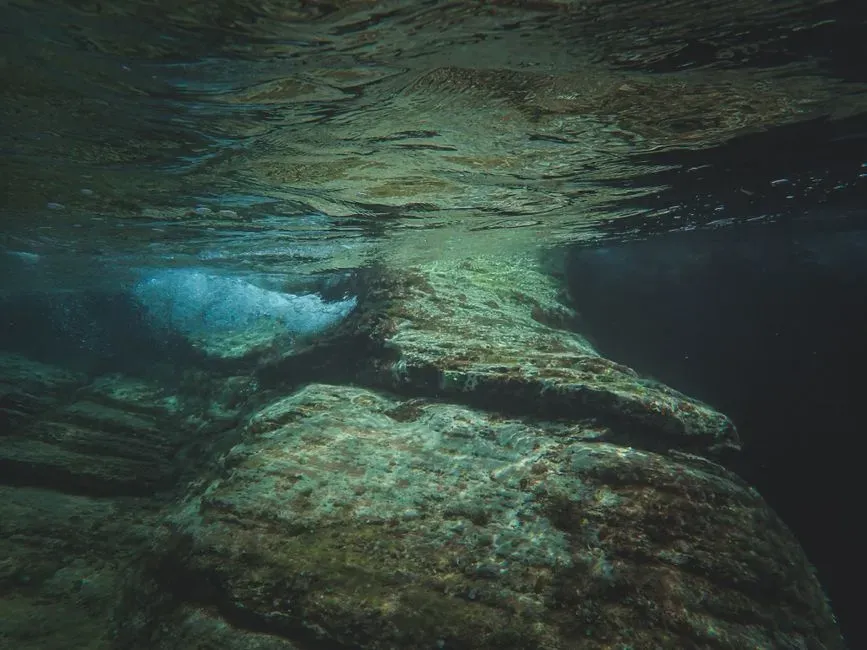 #5 - Australia's Drowned Coastal Shelters: Rock Art Lost With The Shelf (Image Credits: Pexels)