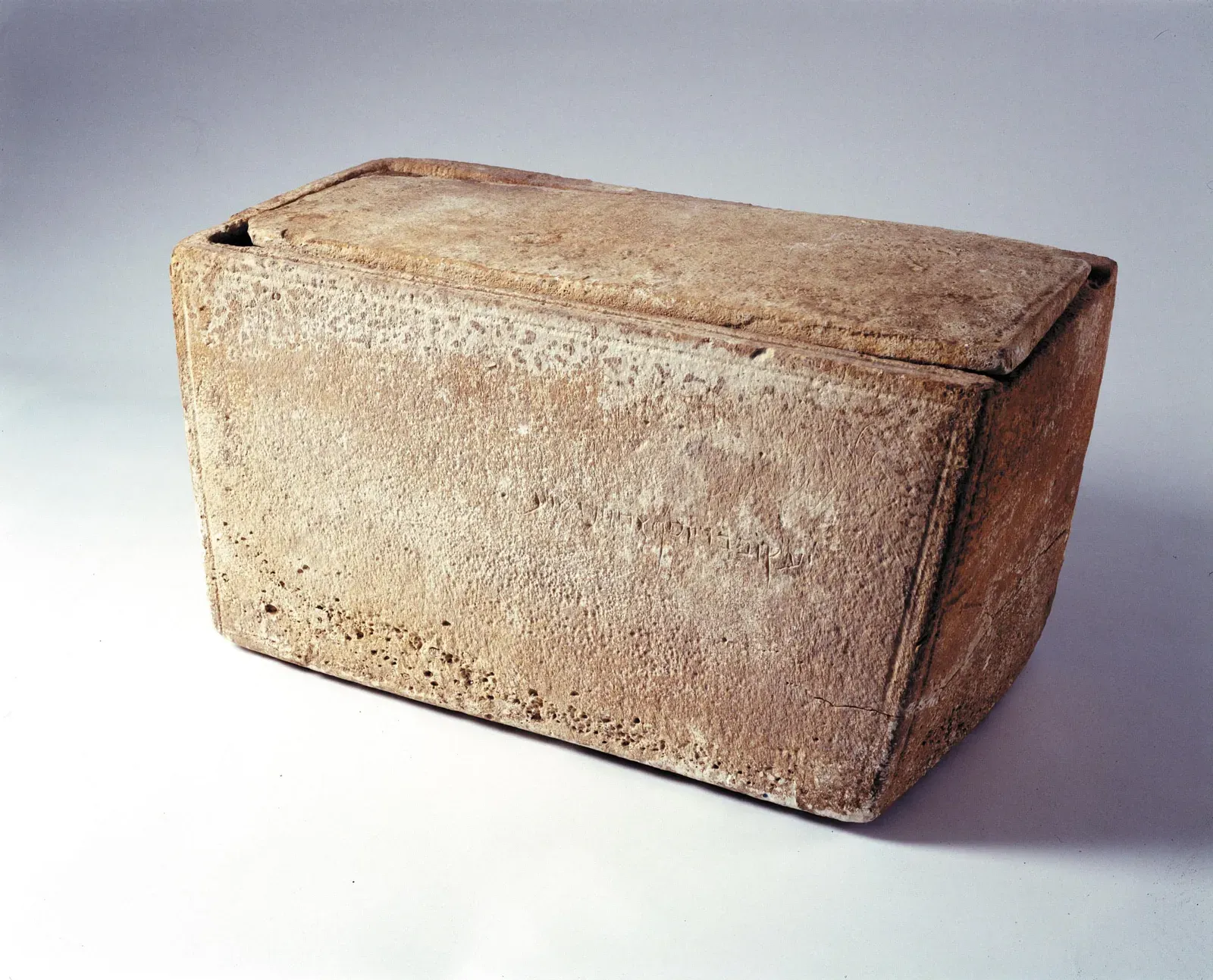#9 - The "James Ossuary": A Biblical Relic Built for the Faith Market (English Wikipedia, Attribution)