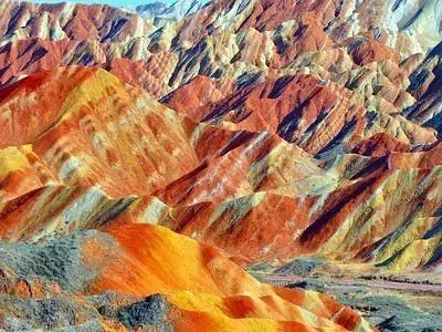 3. Zhangye Danxia, China – Mountains That Look Hand‑Painted (Cben.art, Flickr, CC BY 2.0)