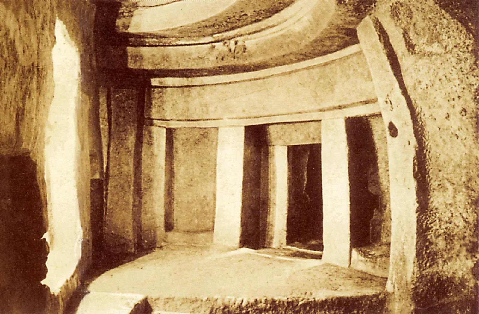 The Hypogeum of Ħal Saflieni, Malta: An Underground Sound Lab Without a Clear Purpose (Image Credits: Wikimedia)