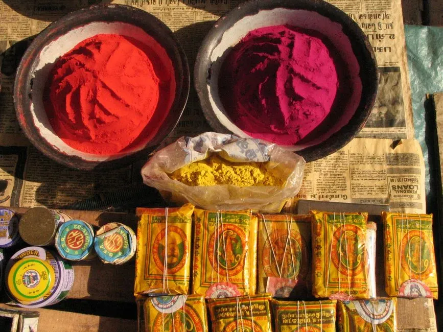 Surprisingly Refined Pigments and Binders in Ancient Paints (Image Credits: Pexels)